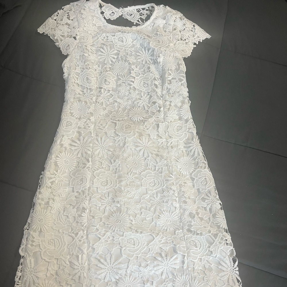 Elegant White Lace Dress